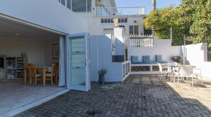 Dockside Guest House