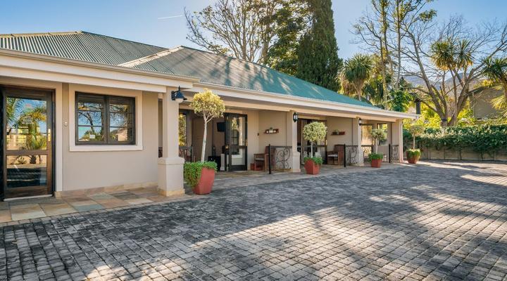 Caledon23 Country House