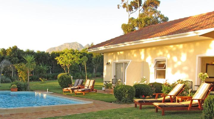 Somerset Sights Bed and Breakfast