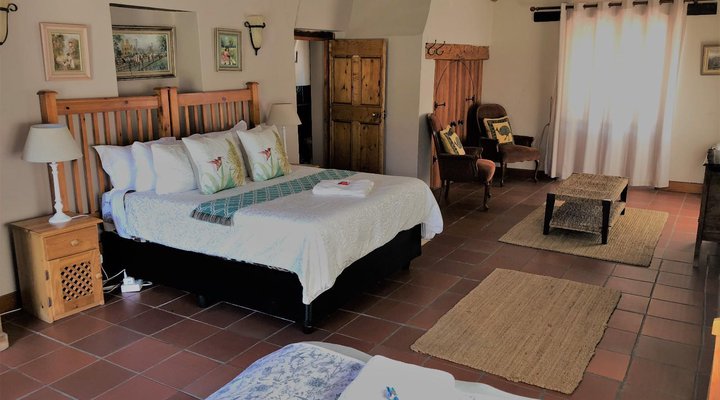 Oaksrest Vineyards Guest Farm
