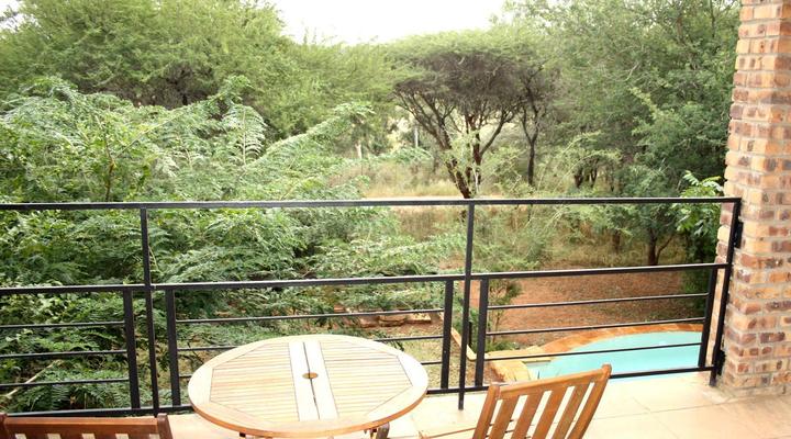 Kierieklapper River House