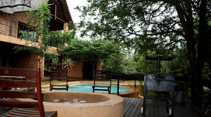 Kierieklapper River House