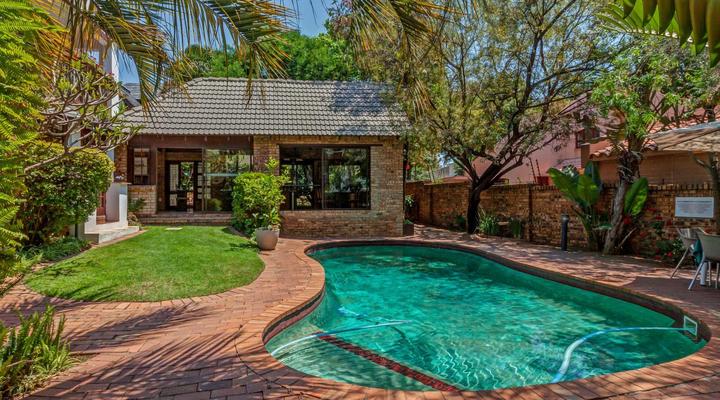 The Dorr Guest House