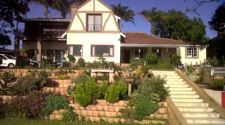 Red Tudor Bed and Breakfast
