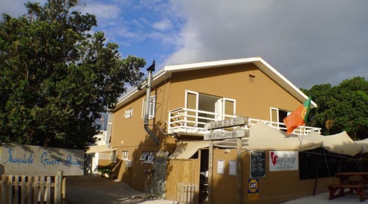 Bamboo Beach Seaside Guest House