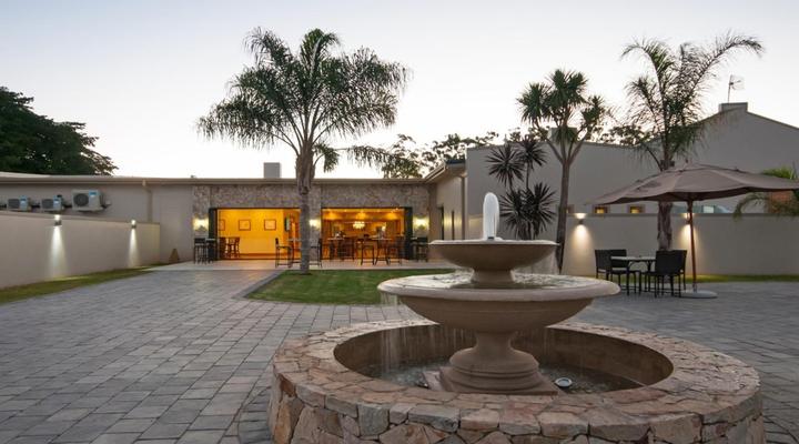 Africanos Country Estate