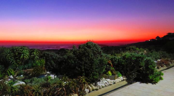 On The Beach-Seabreeze Apartment