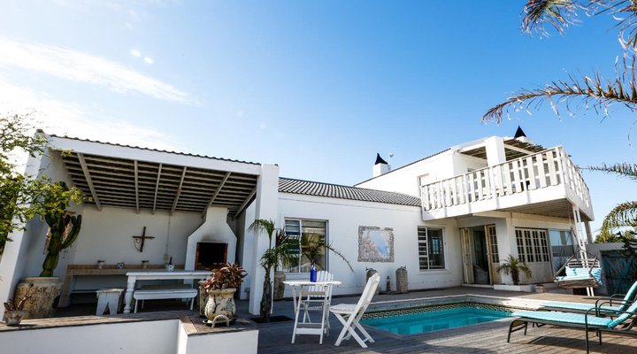 Beach House on Fairway
