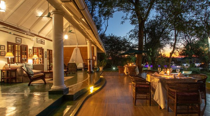 The River Club 