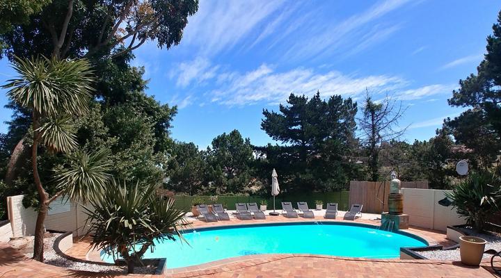 Winelands Villa Guesthouse and Cottages