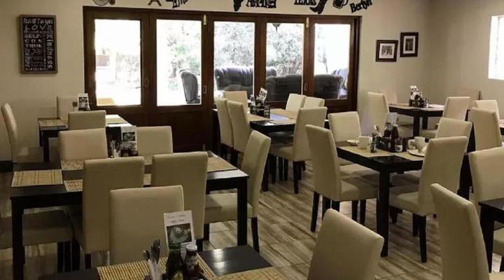 OR Tambo Guest House