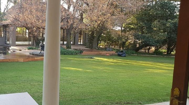 OR Tambo Guest House