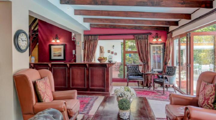 Sunninghill Guest Lodge