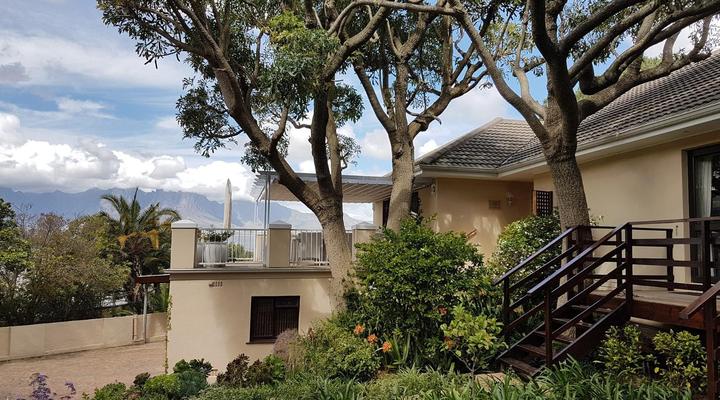 SomerZicht Guest House