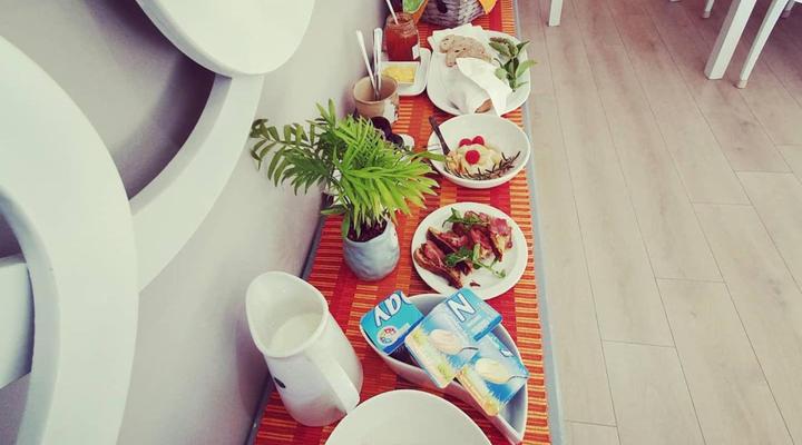 Two Fat Owls Guesthouse