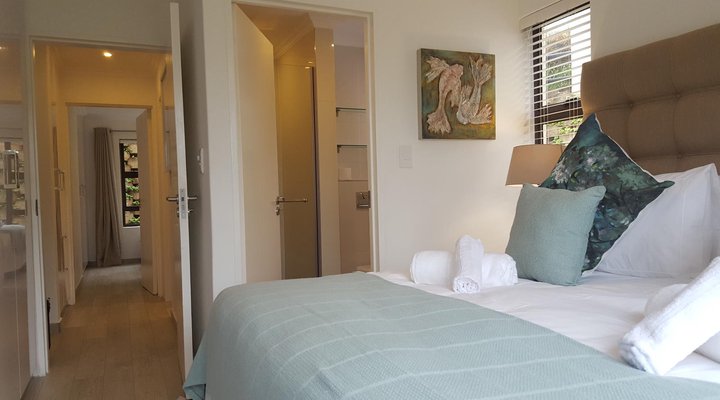 The Shades – Luxury Garden Apartment