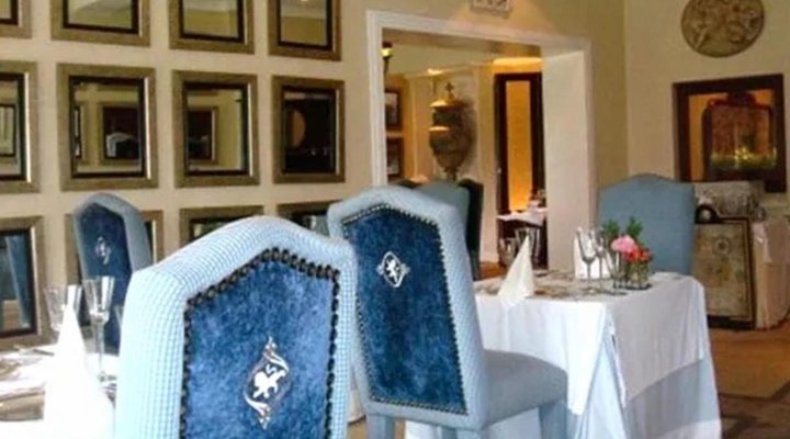 Blue Mountain Luxury Lodge