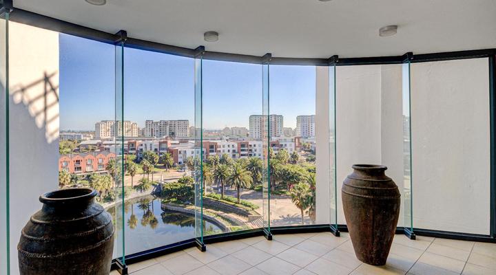 UniqueStay Century City Apartment