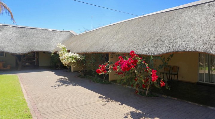 Stoney's Country Hotel