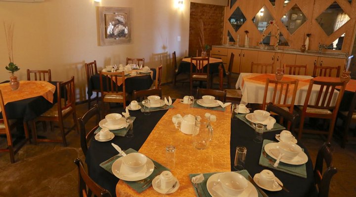 Stoney's Country Hotel