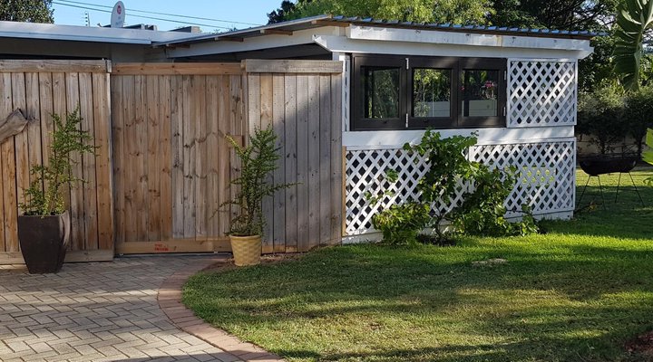 Spacious Garden Unit on Fordyce