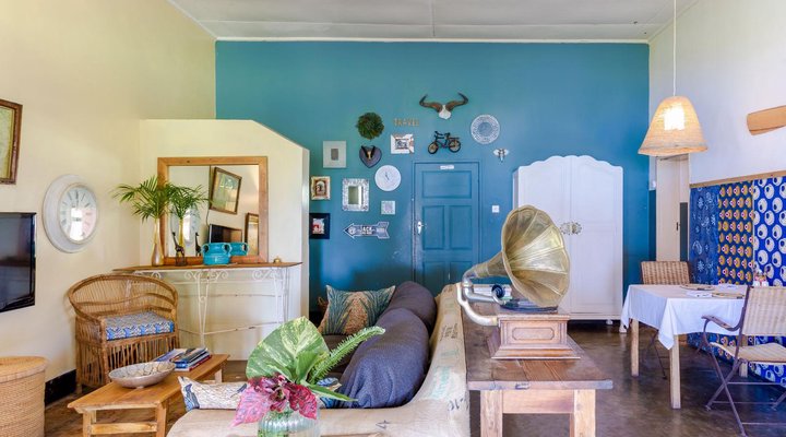 Monkey Bay Beach Lodge