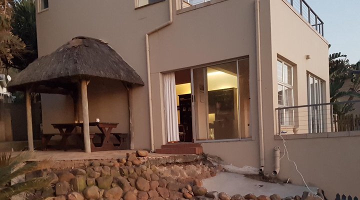 Dolphin Coast Guest House