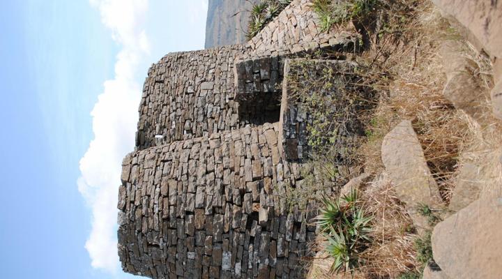 Fort Mistake Country Lodge