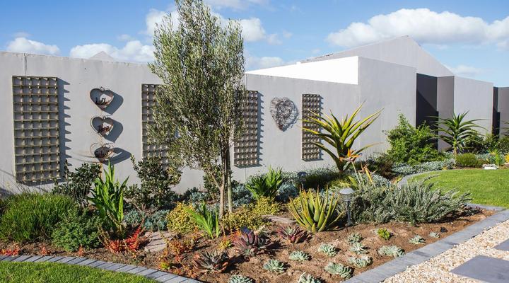 Three Feathers Cottages