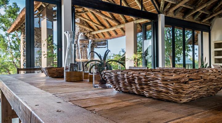 Kruger Sunset Lodge - Living with Lions