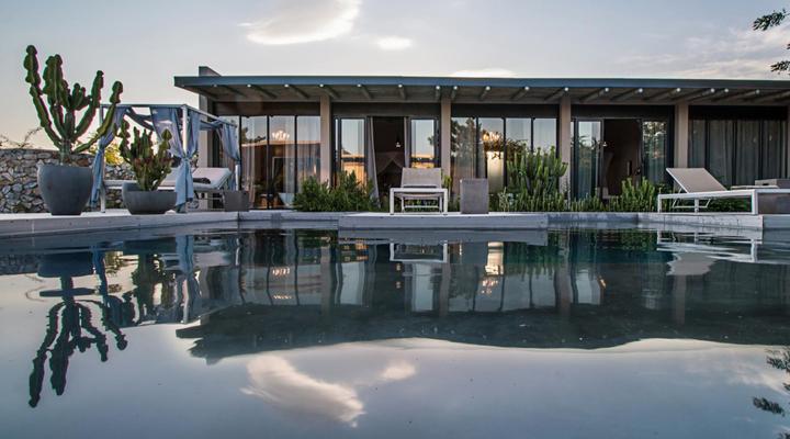 Kruger Sunset Lodge - Living with Lions