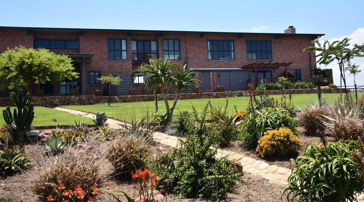 Wolwedans Game Farm