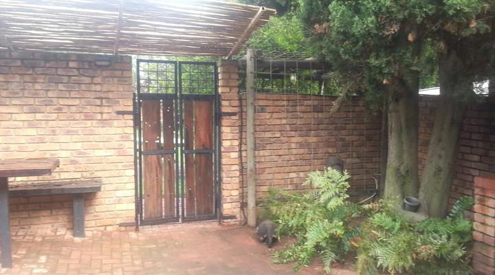 At The Rocks Country Estate