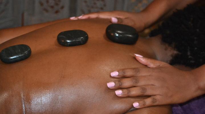 At The Rocks Country Estate