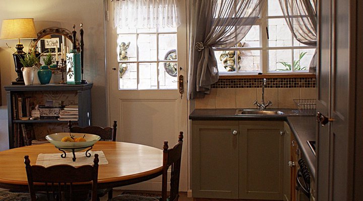 Versailles Self-Catering