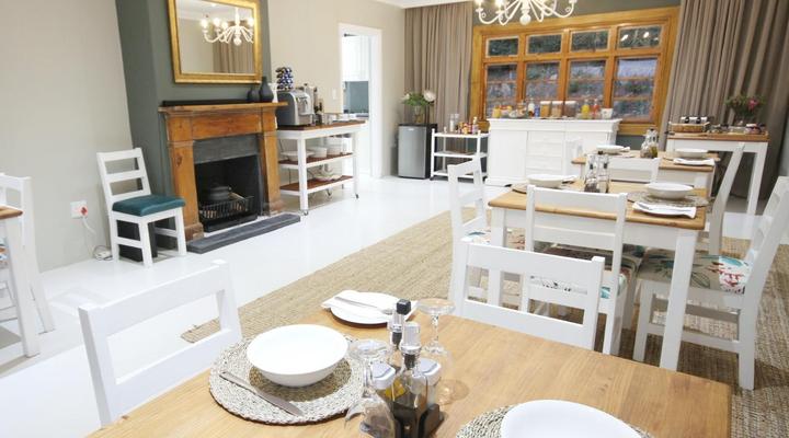 Curry's Post Bed and Breakfast