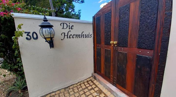 Die Heemhuis Self Catering