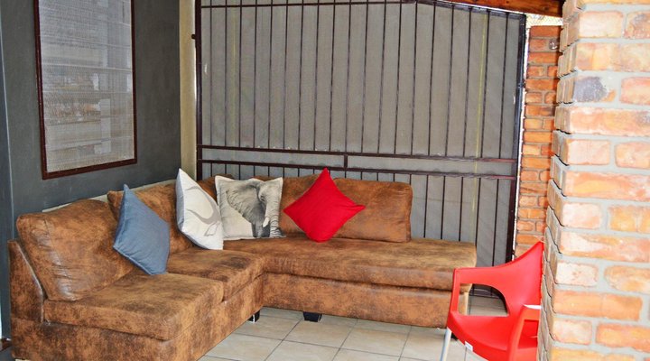 African Bush Backpackers