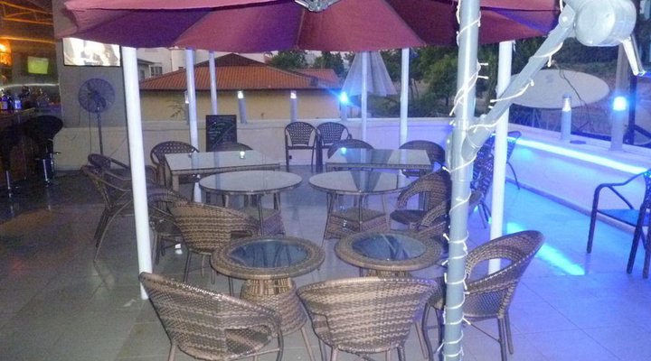 Petrus Hotels Royale