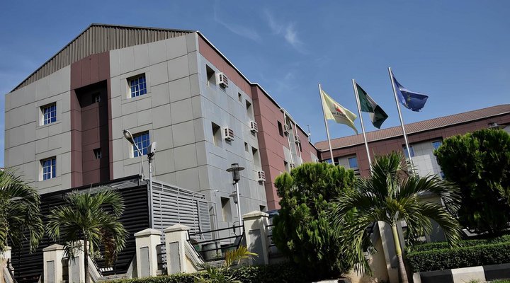 Petrus Hotels Royale