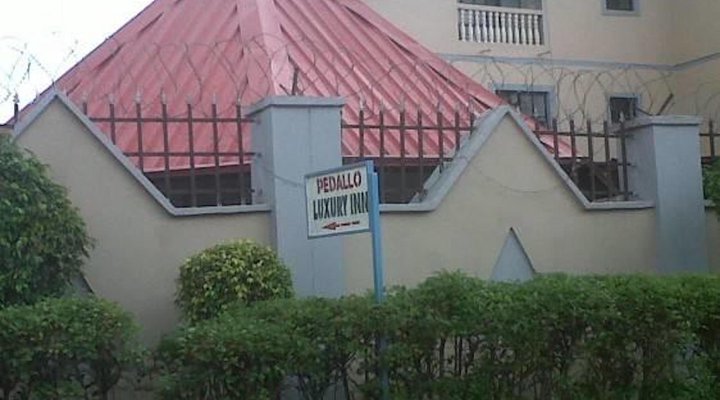 Pedallo Luxury Inn Ltd