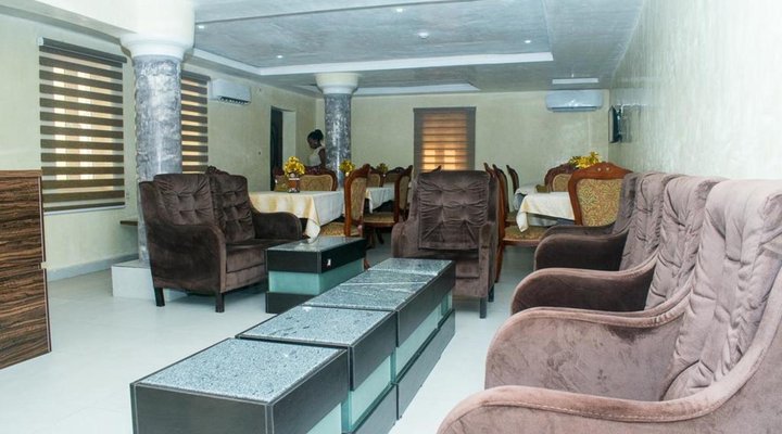 Pennsylvania Avenue Hotel