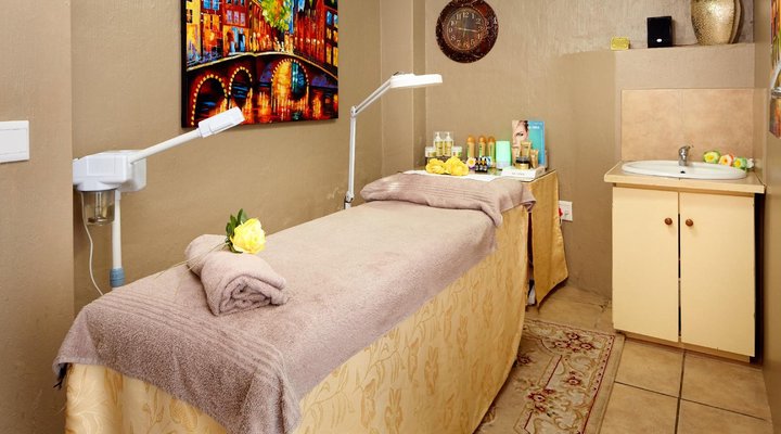 Chaka's Rock Chalets