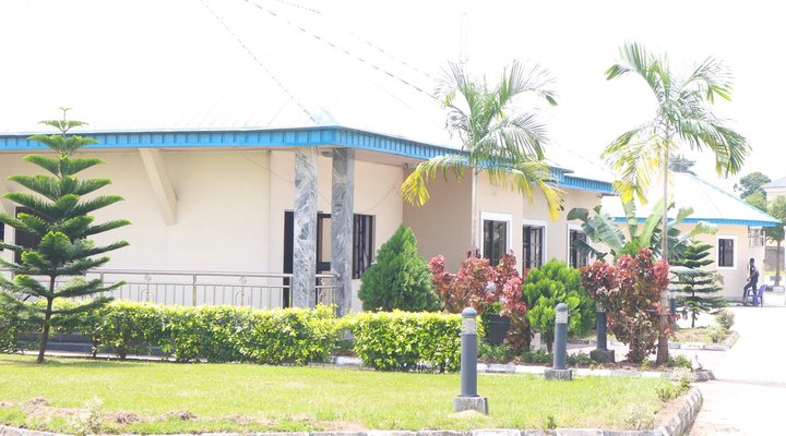 L & L Executive Hotels