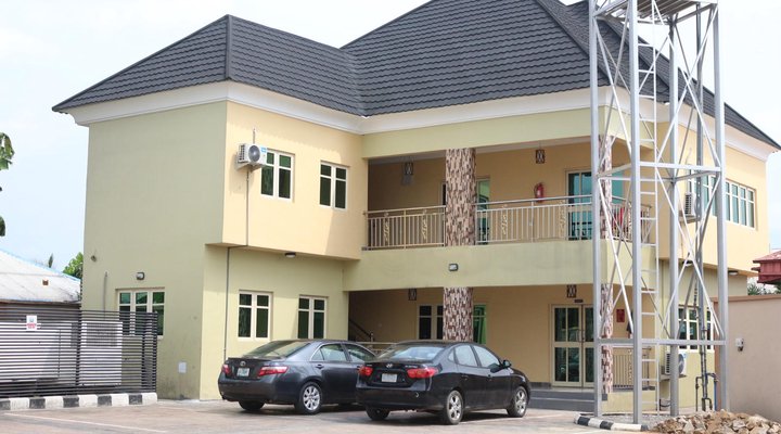 Tommsville Hotels