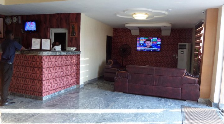 X Garden Hotel & Suites