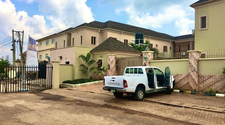 House 56 Hotel & Suites