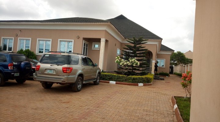 Heritage Courtyard Hotel