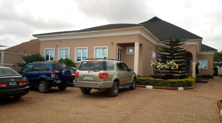 Heritage Courtyard Hotel