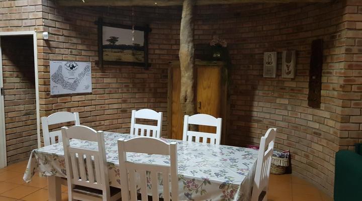 Hout Huisie and Klein Huisie Self-Catering